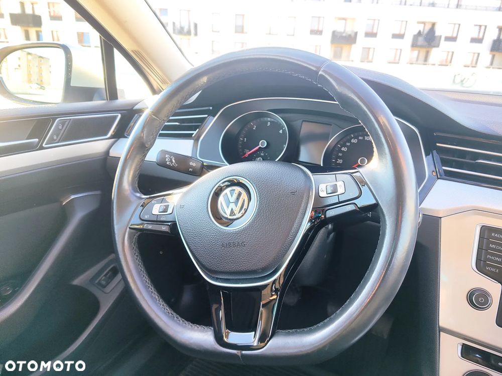 Volkswagen Passat Variant 2.0 TDI (BlueMotion Technology) Comfortline - 6