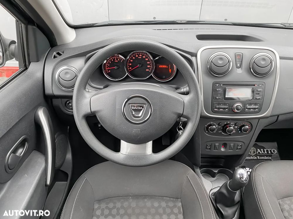 Dacia Sandero - 7