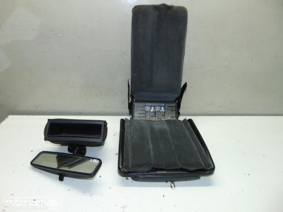 Volvo 850 ou V70 apoio de braço - 1