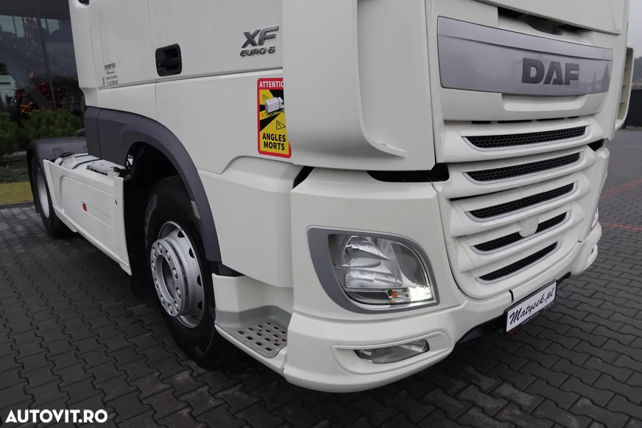 DAF XF 460 / SPACE CAB / RETARDER / LOW KILOMETRAGE / ANVELOPE 100% / IMPORTAT / DUPĂ CONTRACTUL DE SERVICE - 10