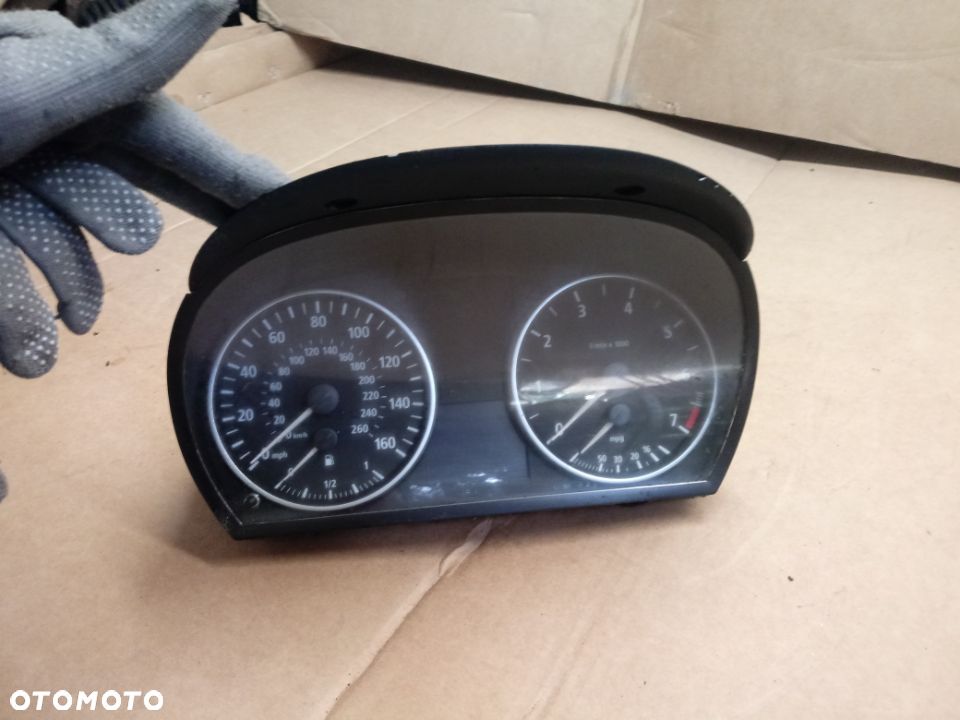 Licznik zegar BMW E90 E91 9110198-05 - 2
