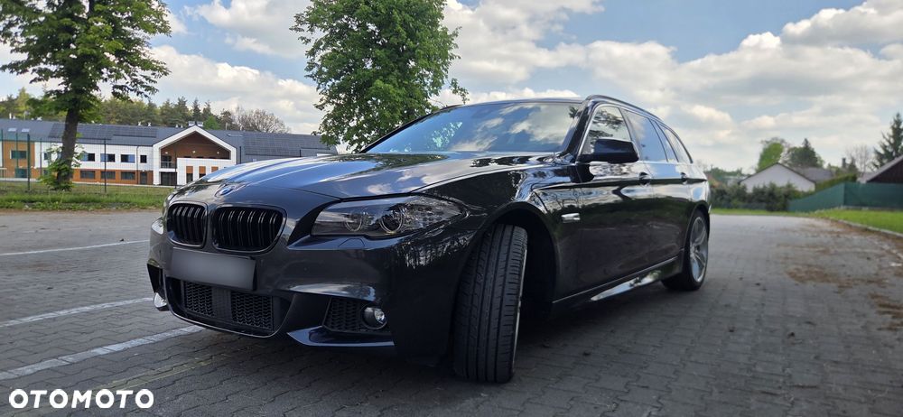 BMW Seria 5 530d xDrive - 10