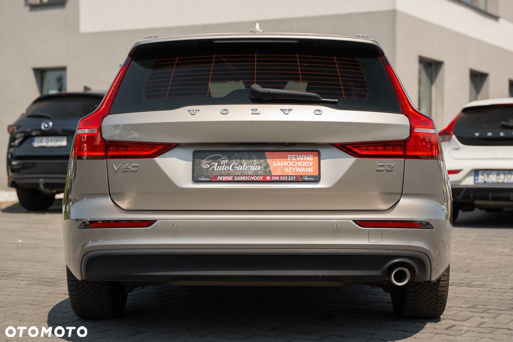 Volvo V60 D3 Momentum Core - 19