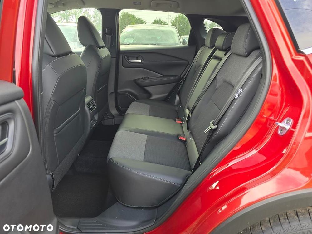 Nissan Qashqai 1.3 DIG-T MHEV N-Connecta Xtronic - 9