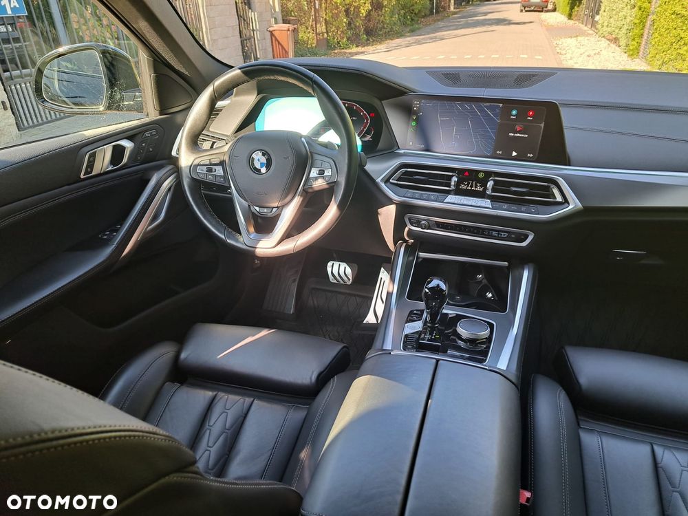 BMW X6 xDrive40i - 10
