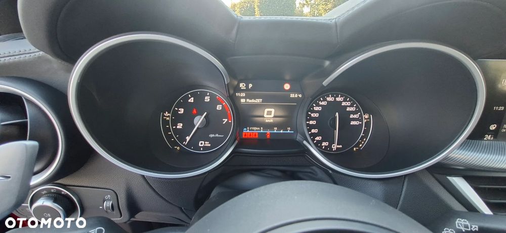 Alfa Romeo Stelvio - 19