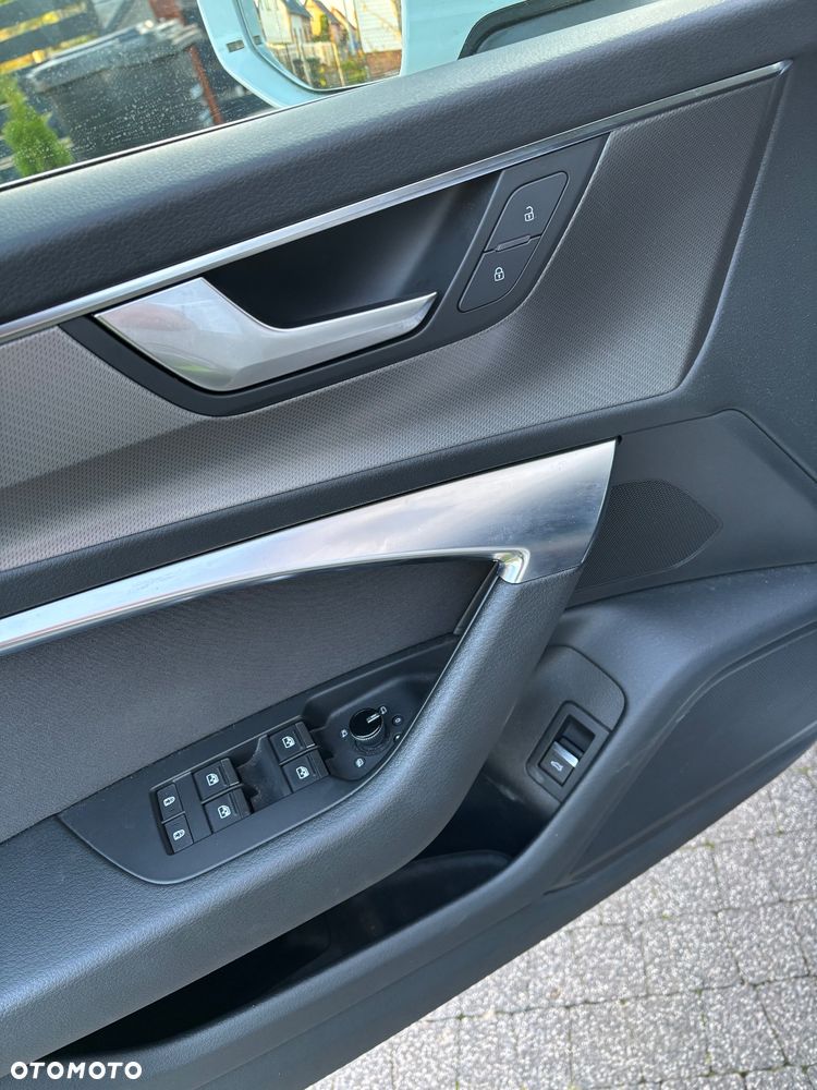 Audi A6 Avant 45 TFSI S tronic - 7