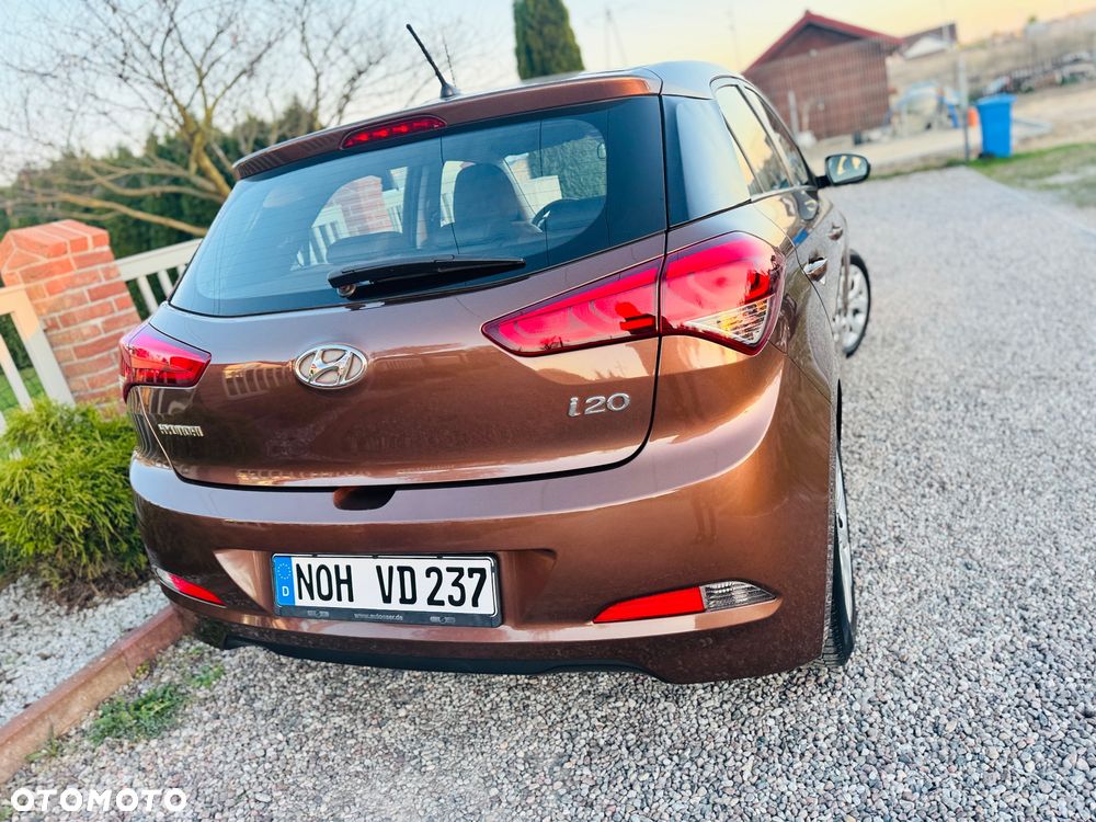 Hyundai i20 1.2 Intro Edition - 25