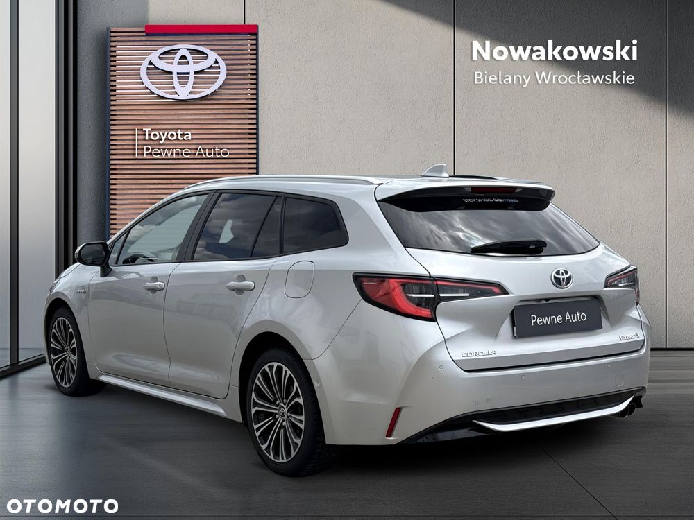 Toyota Corolla 2.0 Hybrid Comfort - 30