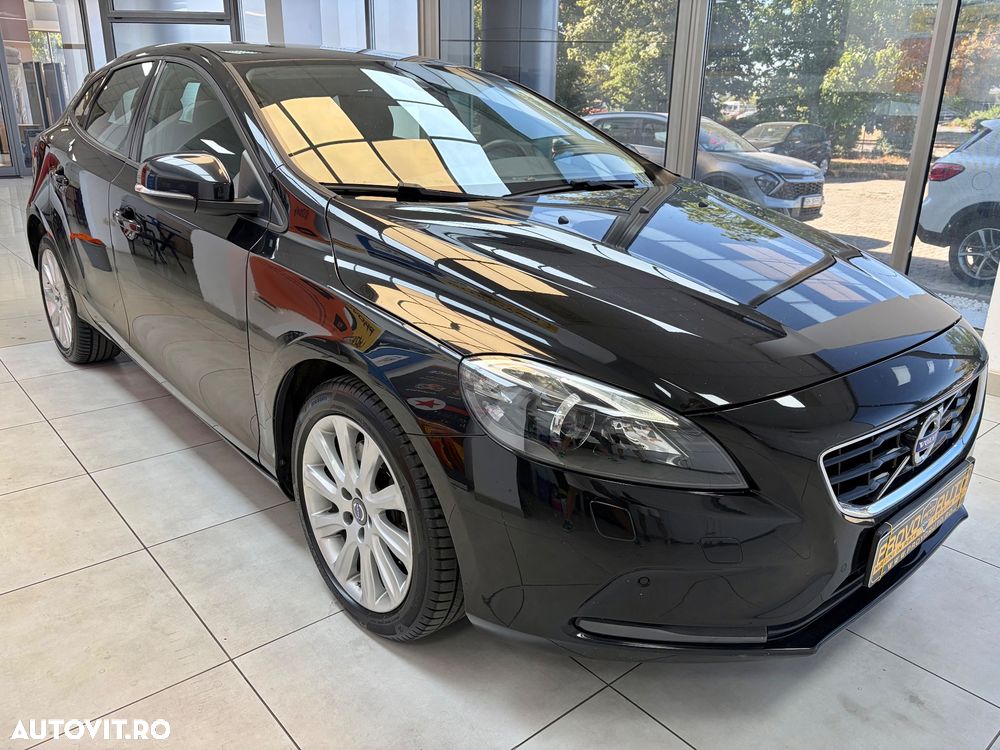Volvo V40 ver-d3-geartronic-momentum - 14