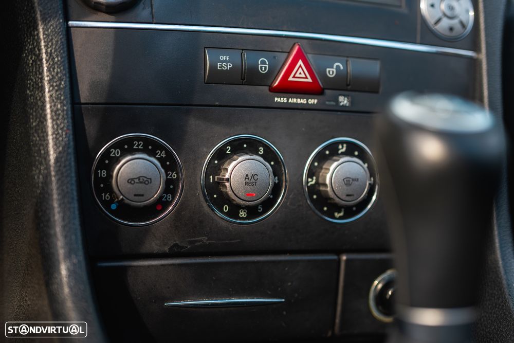 Mercedes-Benz SLK 200 K - 35