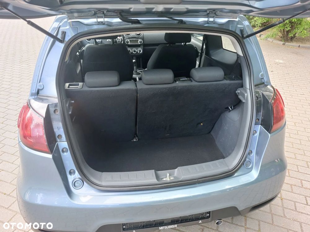 Mitsubishi Colt CZ3 1.3 Invite - 9