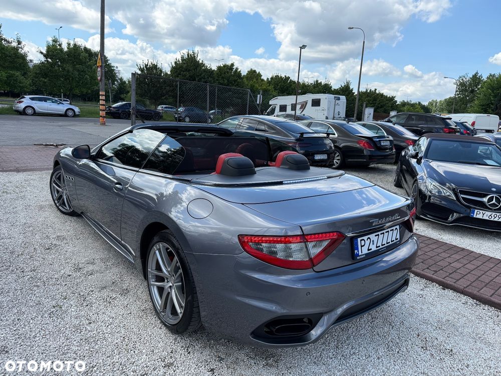 Maserati GranCabrio Sport - 20