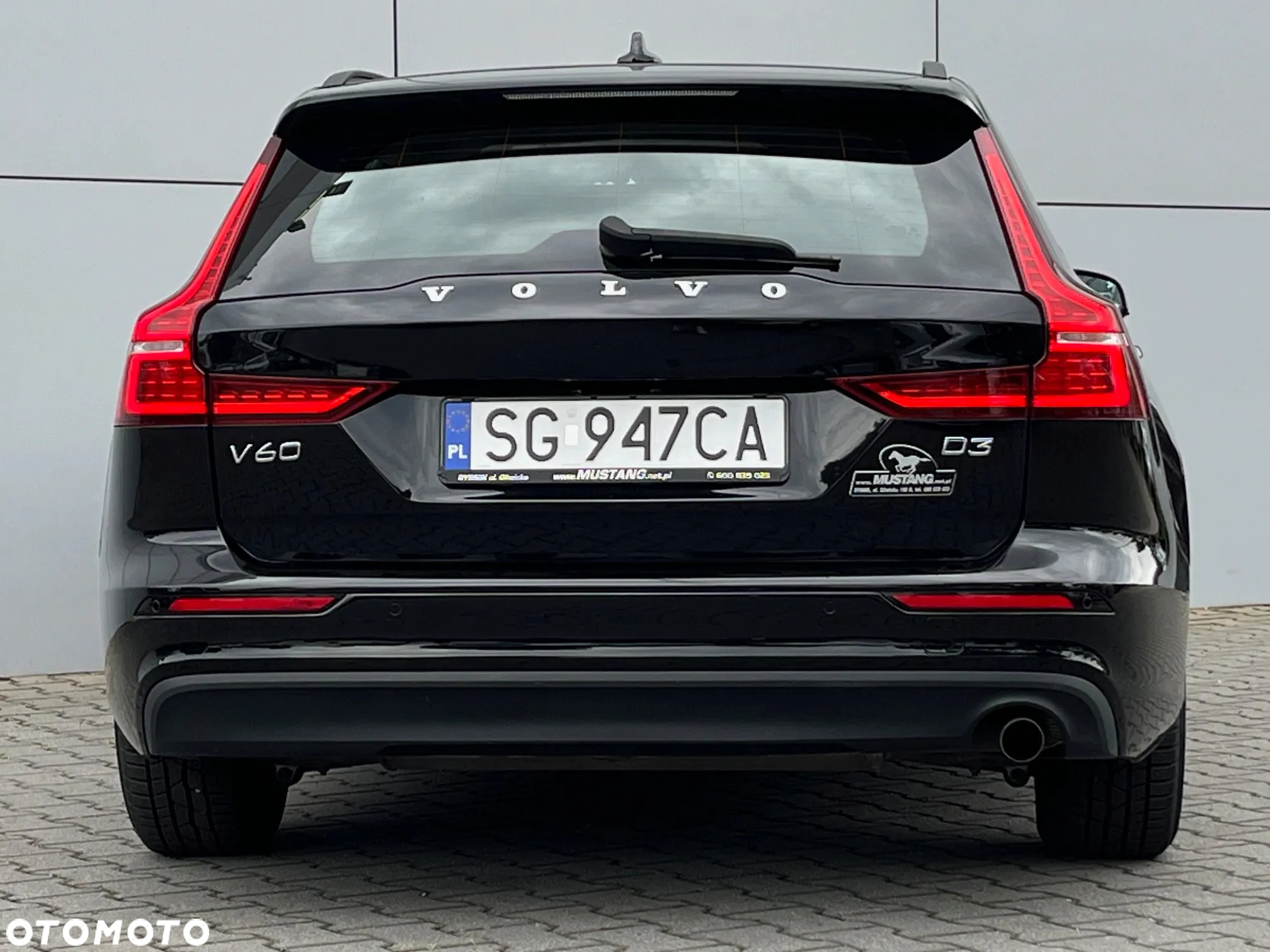 Volvo V60 D3 Momentum - 11