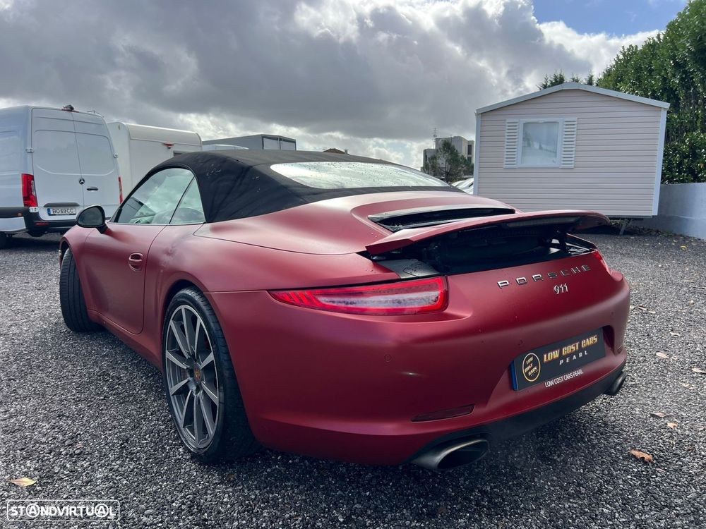 Porsche 911 Série F - 29