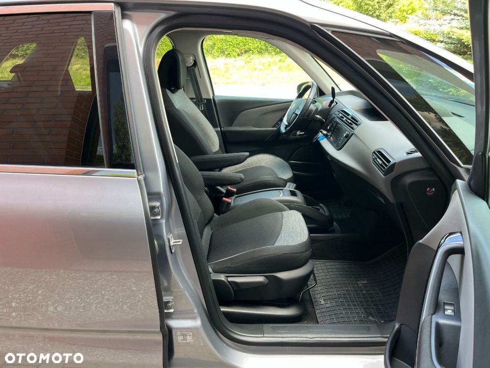 Citroën C4 Picasso PureTech 130 Stop&Start EAT6 SELECTION - 19