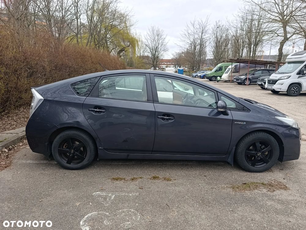 Toyota Prius - 11