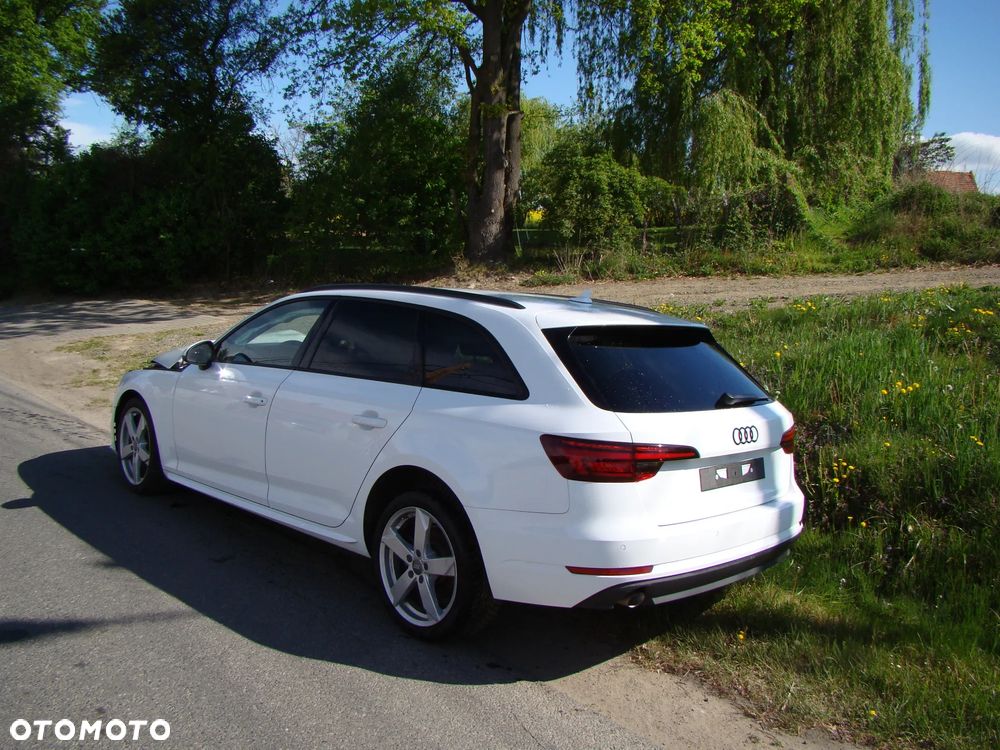 Audi A4 Avant 2.0 TDI - 10