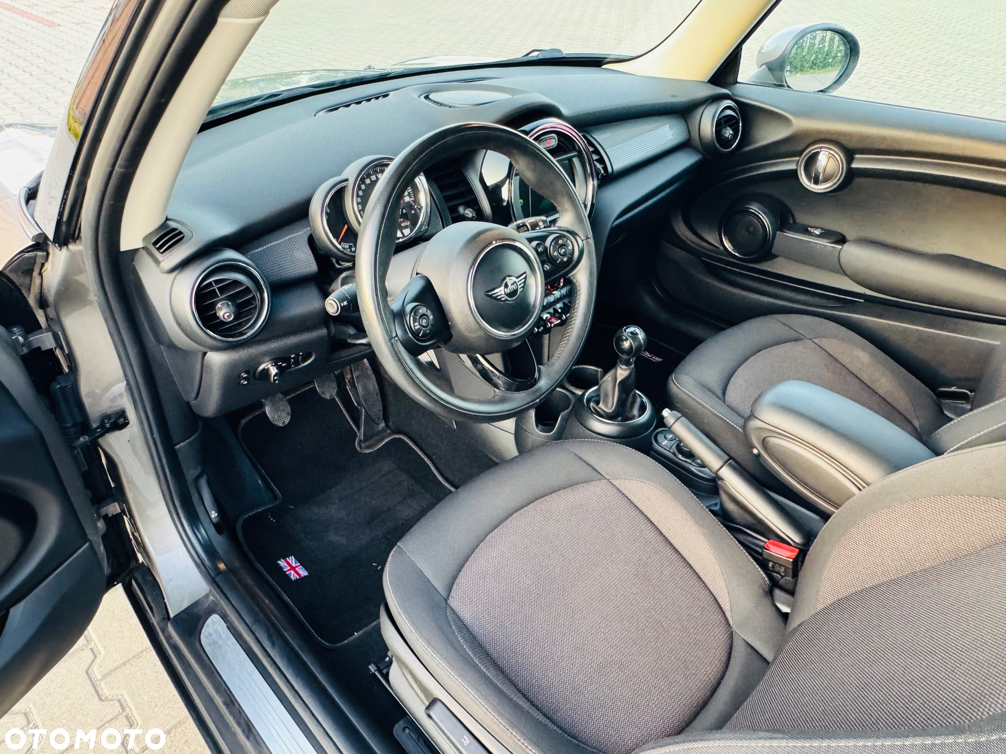 MINI Cooper - 9