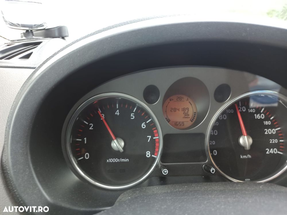 Nissan X-Trail - 4