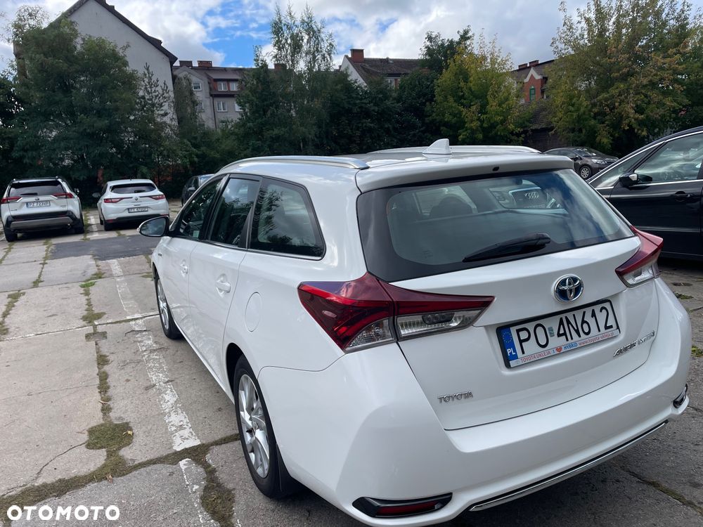 Toyota Auris - 6