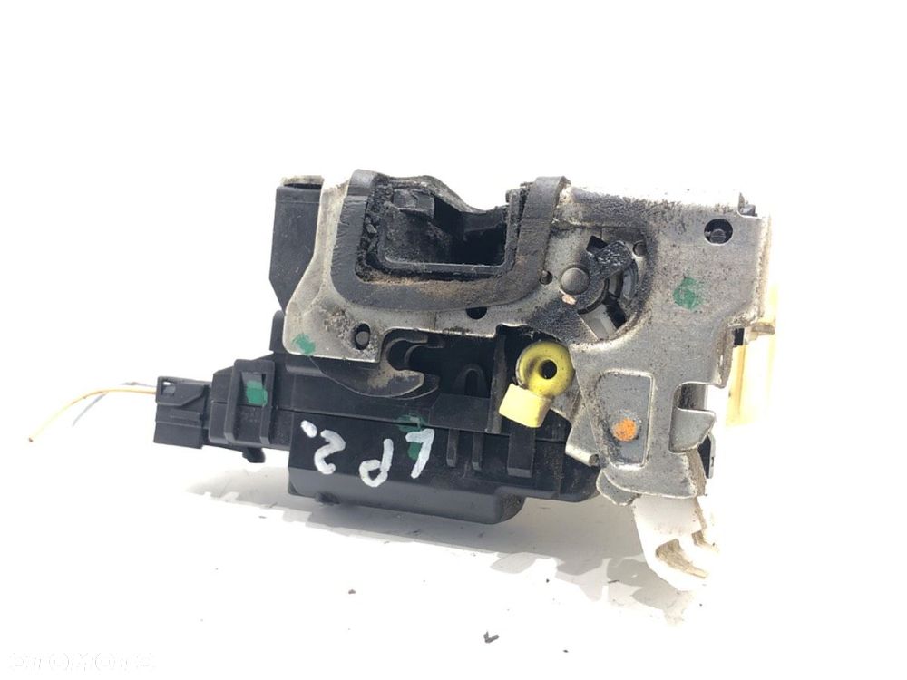 ZAMEK DRZWI LEWY PRZÓD  DACIA LODGY (JS_) 2012 - 2022 1.6 SCe 100 75 kW [102 KM] benzyna 2015 - - 2