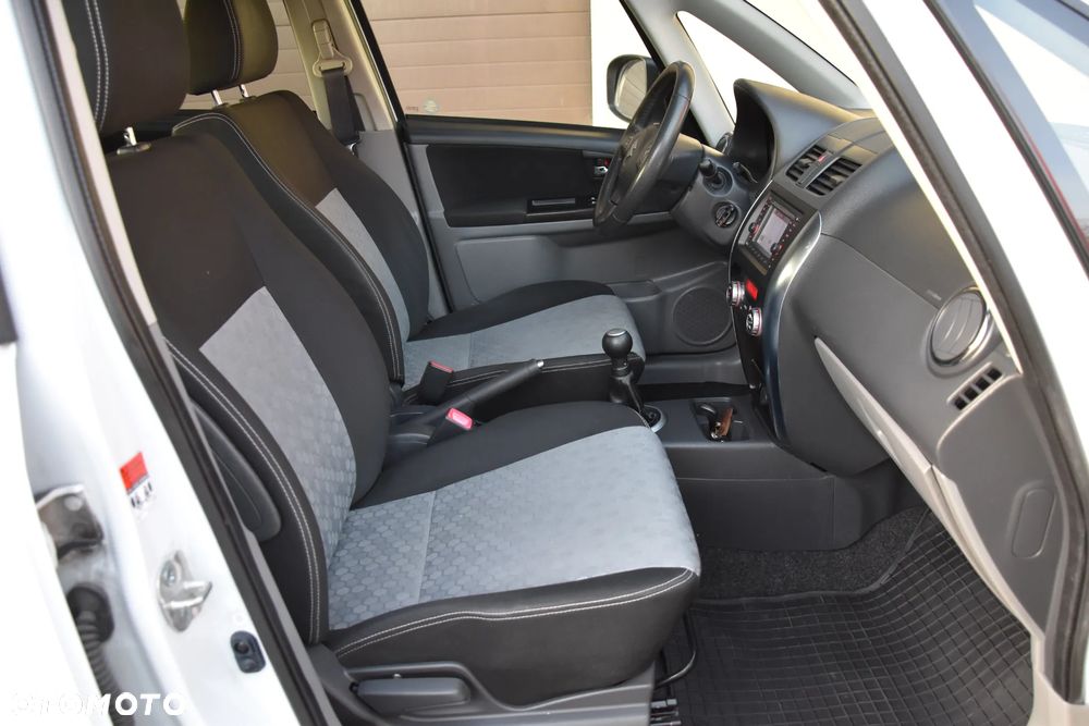 Suzuki SX4 1.6 VVT 4x4 Limited - 14