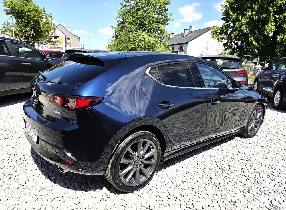 Mazda 3 2.0 mHEV Hikari - 12