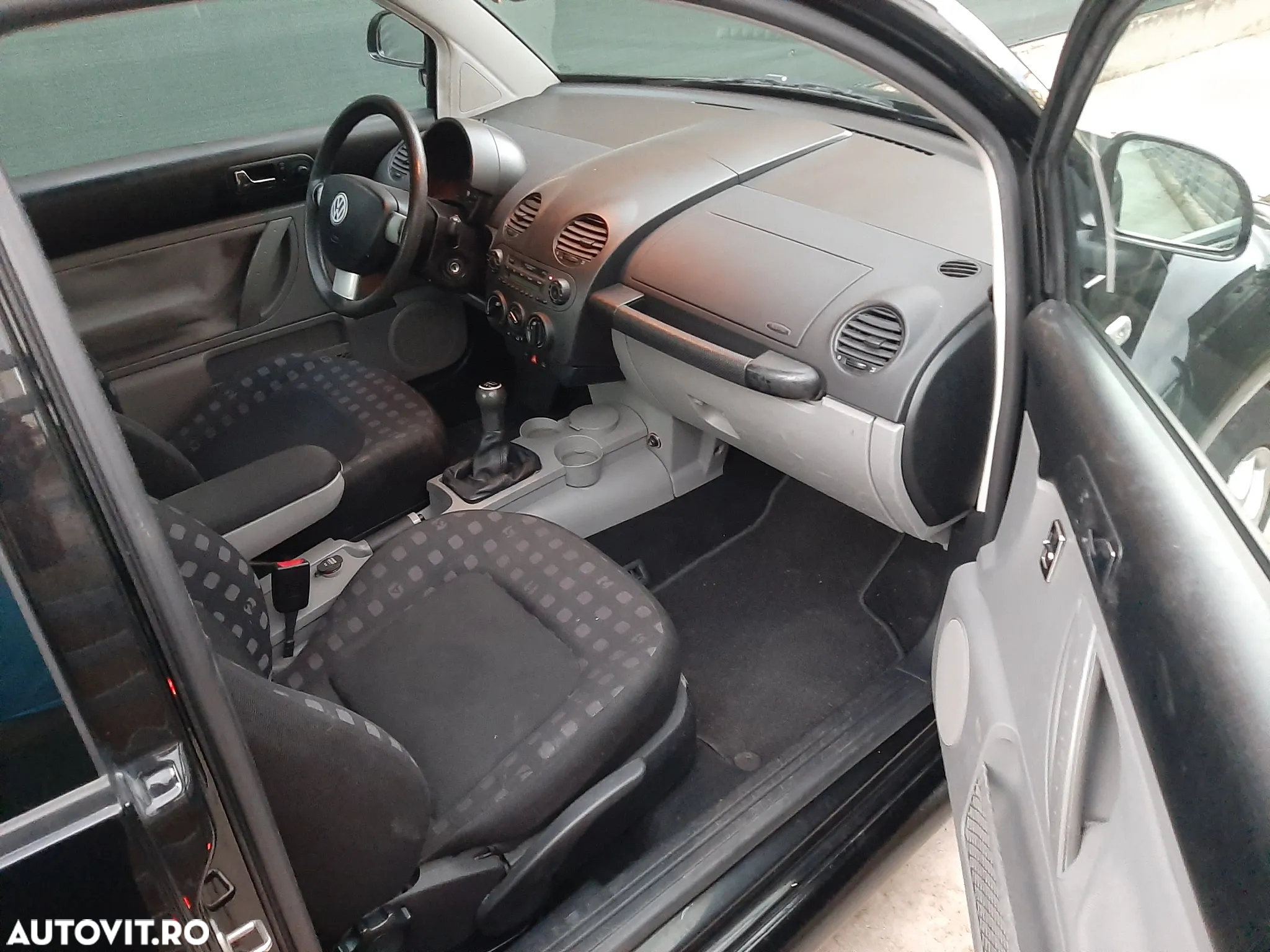 Volkswagen New Beetle 2.0 Freestyle - 13