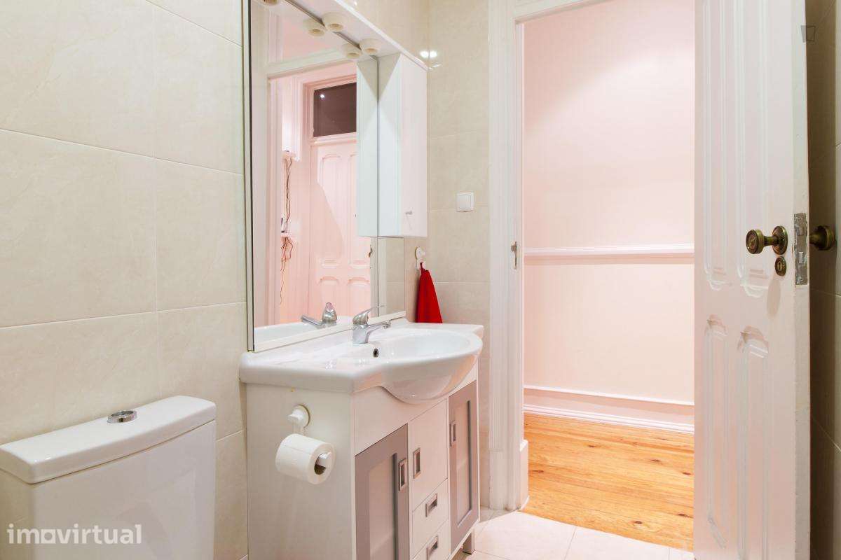 Quarto - localizado em Arroios Lisbon - Grande imagem: 5/11
