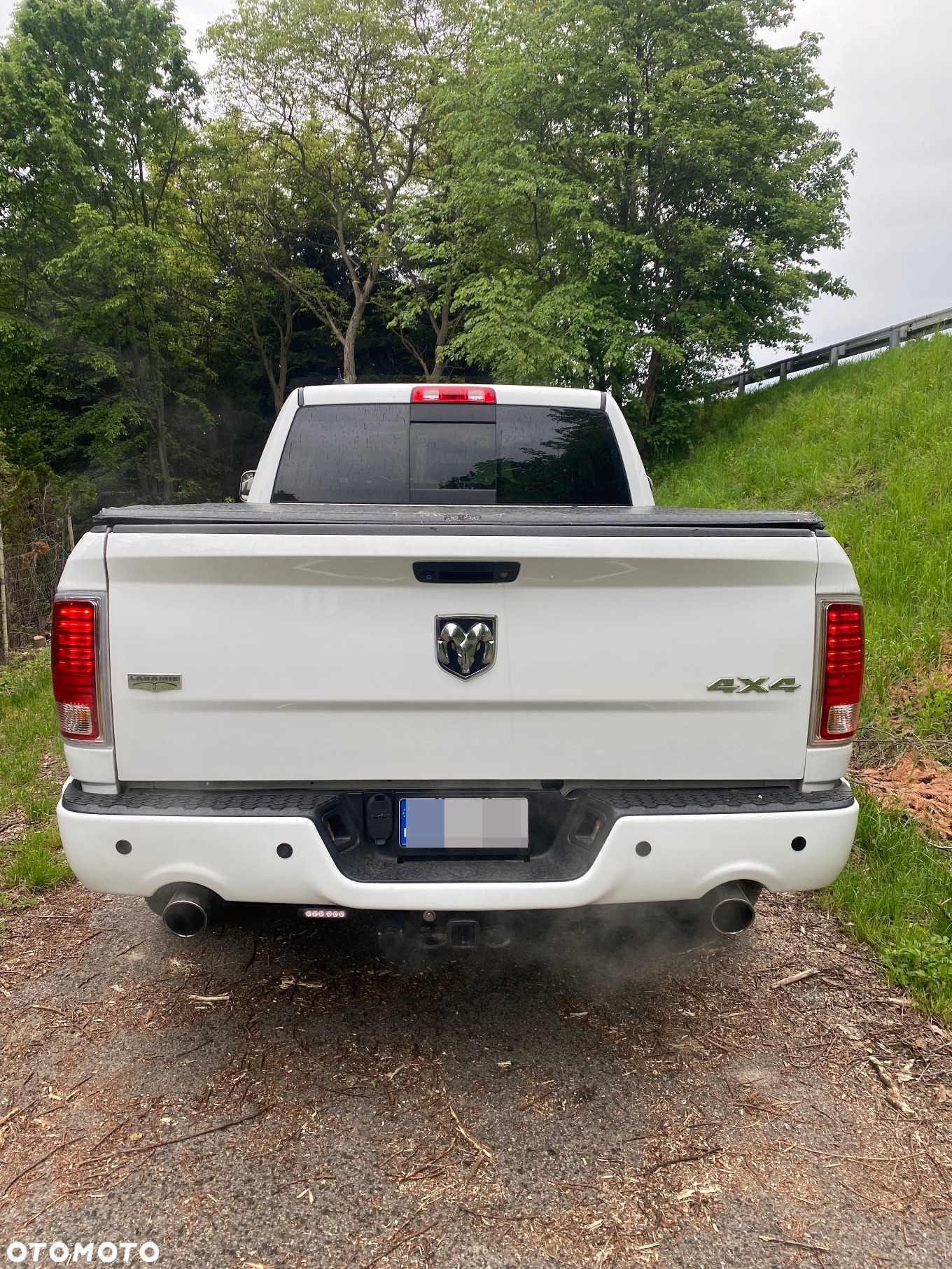 Dodge RAM 1500 5.7 4x4 - 11
