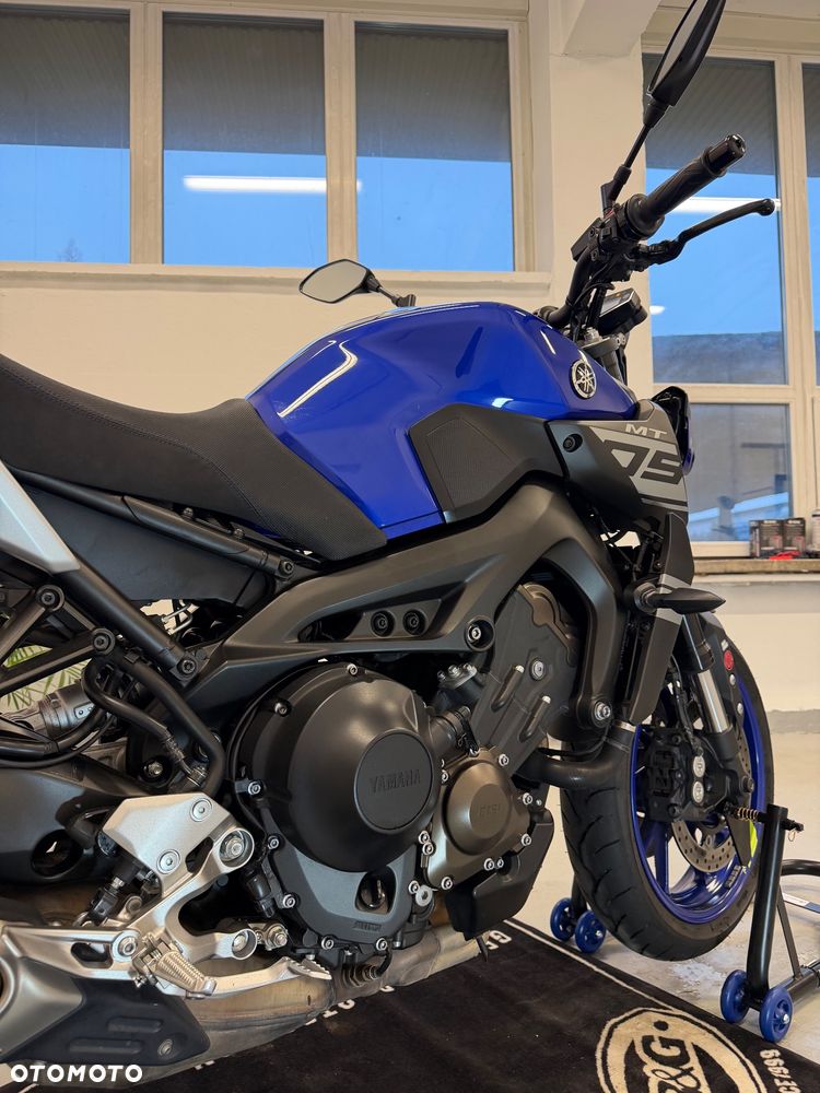 Yamaha MT - 13