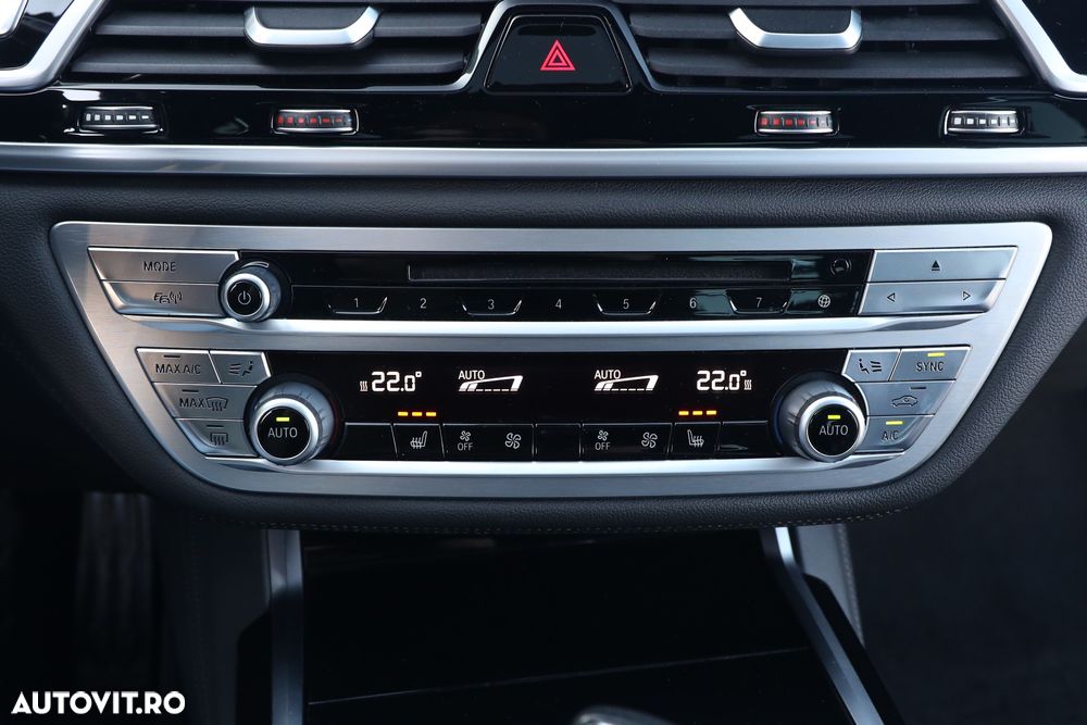 BMW Seria 7 740d xDrive - 28