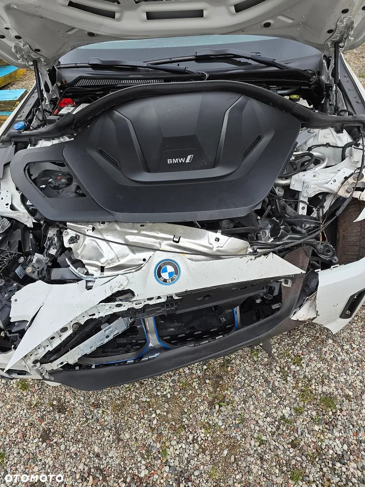 BMW i4 eDrive40 Gran Coupe - 14