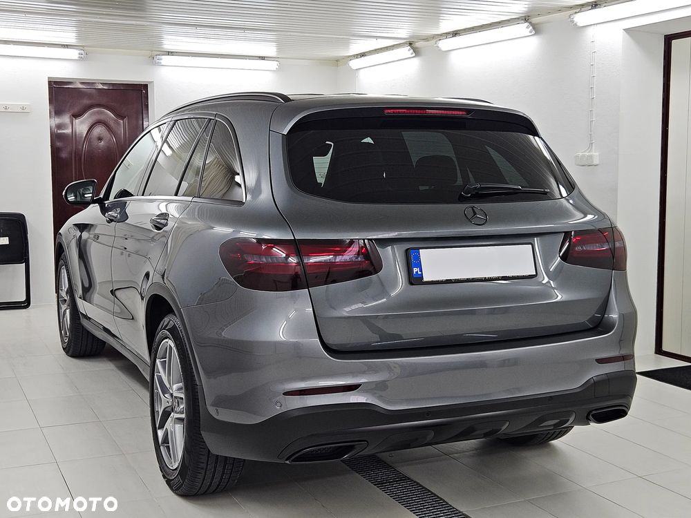 Mercedes-Benz GLC 220 d 4-Matic - 2