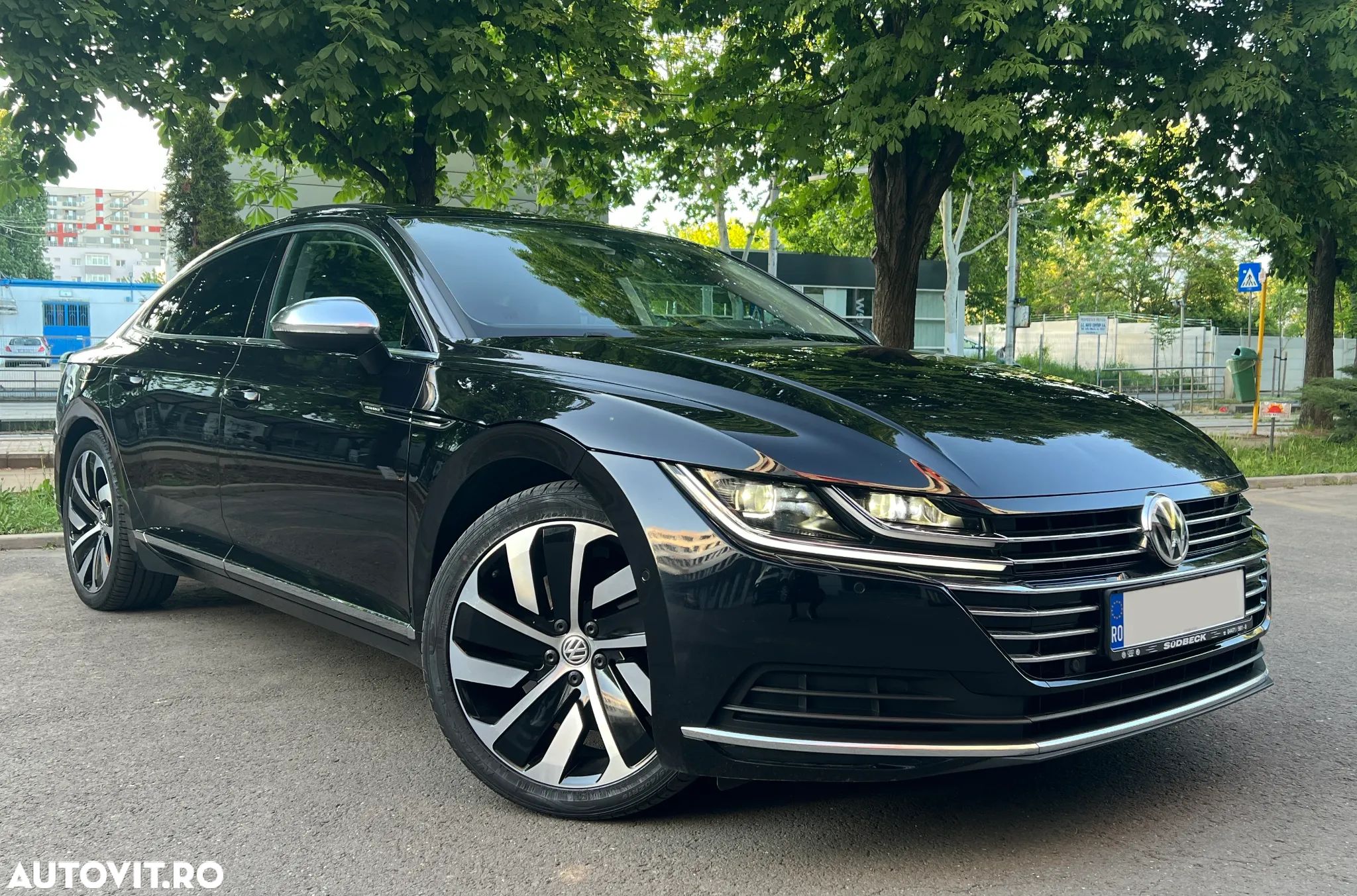 Volkswagen ARTEON 2.0 TDI DSG 4Motion Elegance - 1