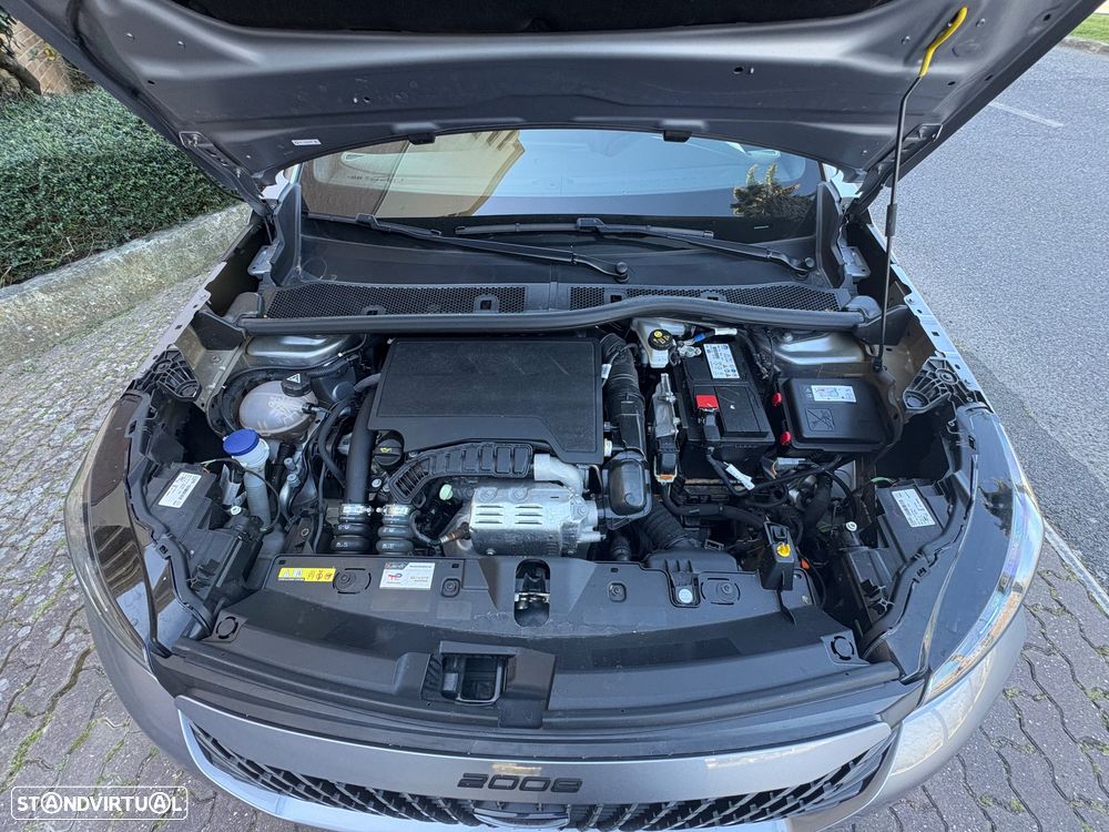 Peugeot 2008 1.2 PureTech Allure Pack - 15