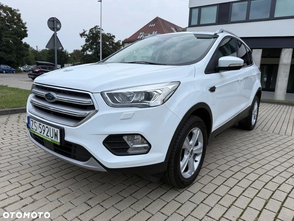 Ford Kuga 1.5 EcoBoost FWD Titanium - 1
