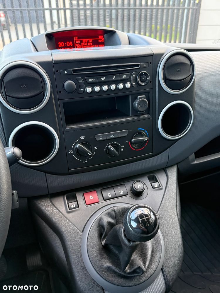 Citroën Berlingo 1.6 HDI 2017r* Klima* Serwisowany 150 tys km! - 20