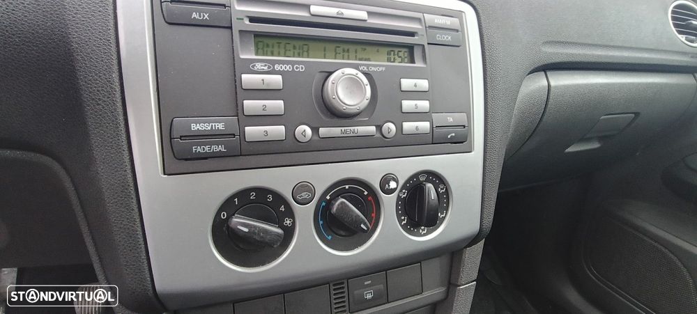 Ford Focus SW 1.6 TDCi Sport - 19