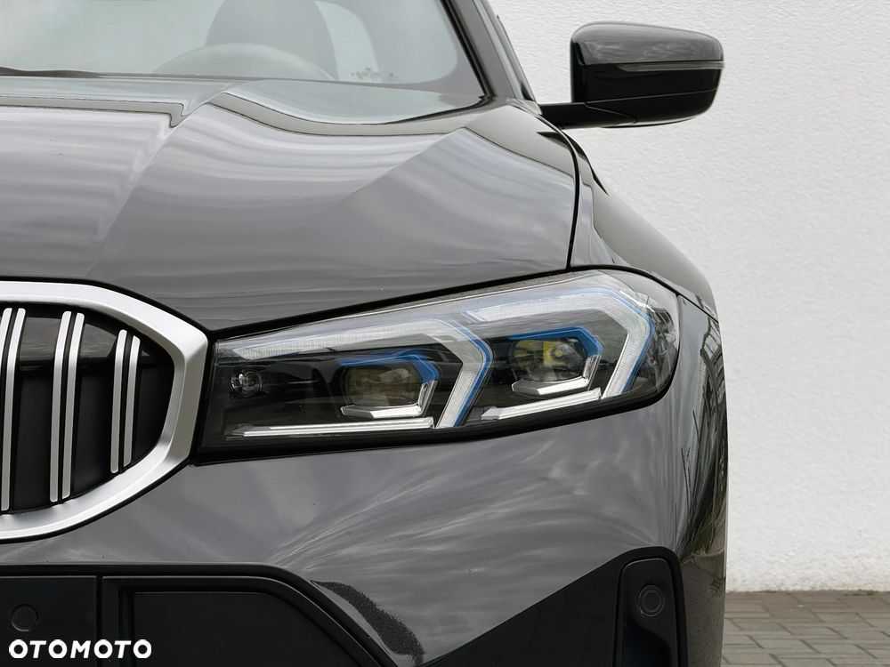 BMW Seria 3 320d xDrive M Sport Sport - 7