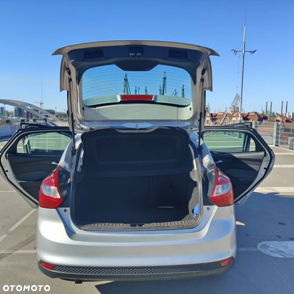 Ford Focus 1.6 TDCi Trend - 4