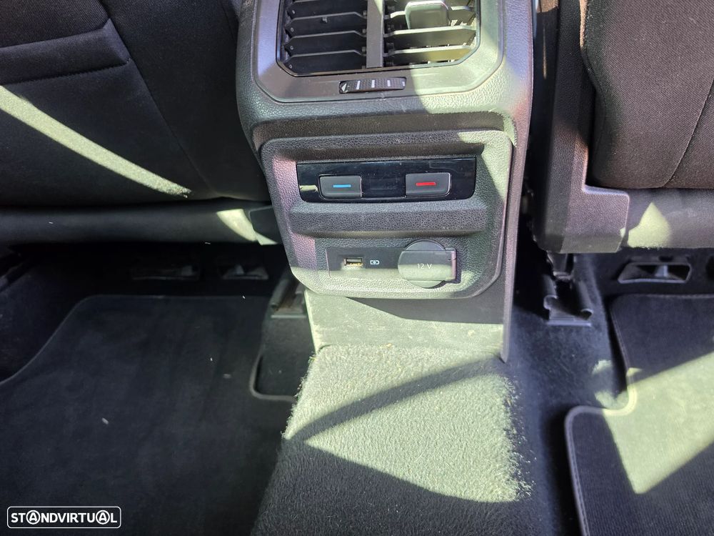 VW Tiguan 2.0 TDI R-Line - 7