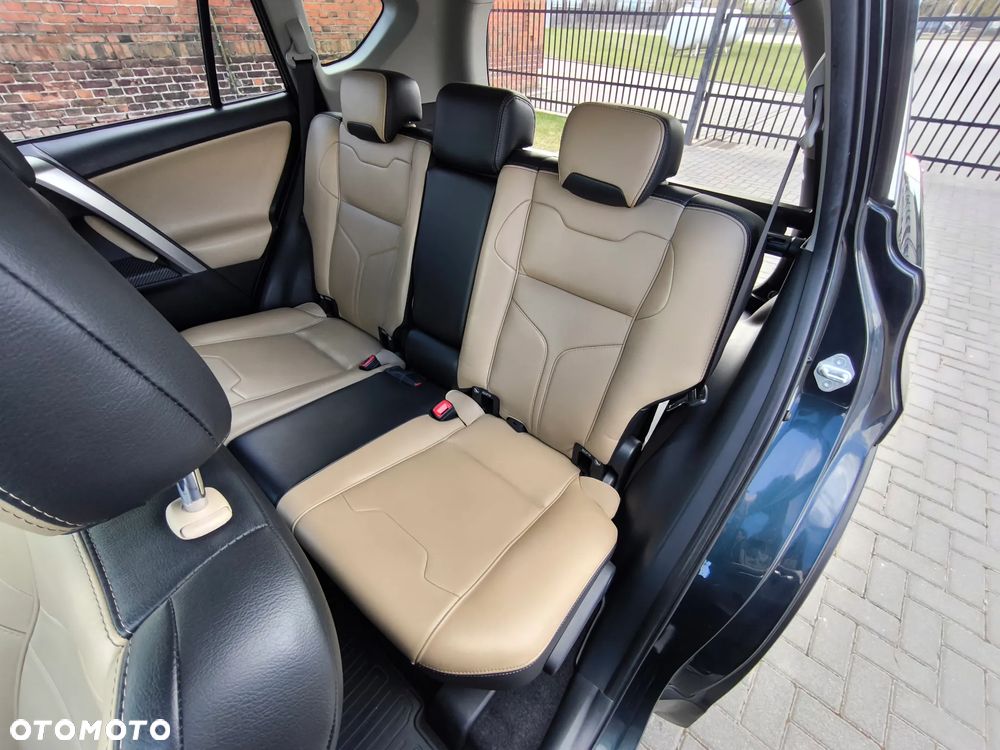 Toyota RAV4 2.0 4x4 Start&Stop CVT Executive - 26