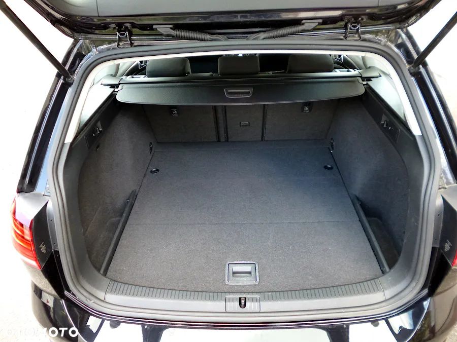 Volkswagen Golf 1.4 TSI BMT Comfortline - 9