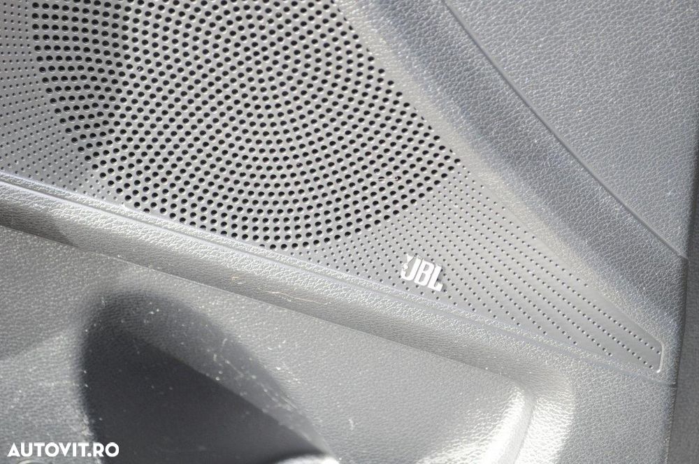 Kia Ceed 1.5 T-GDI DCT7 OPF GT Line - 33