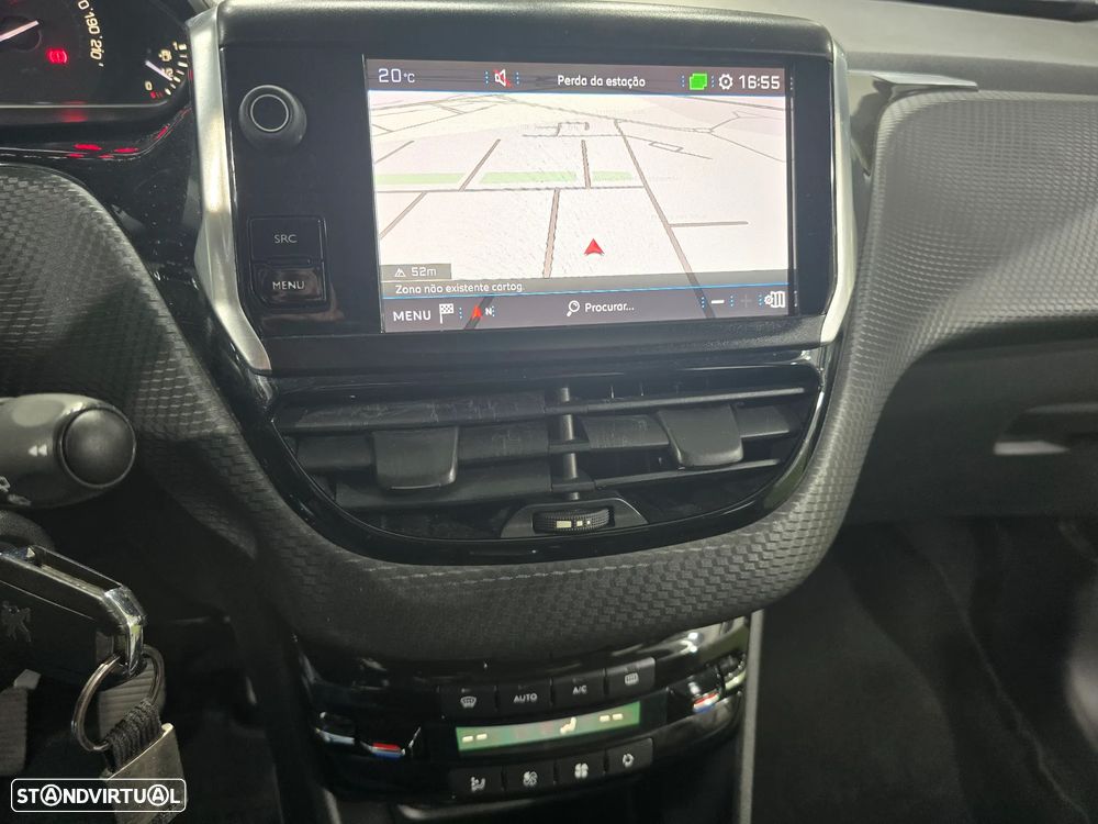 Peugeot 2008 1.6 BlueHDi Allure - 15