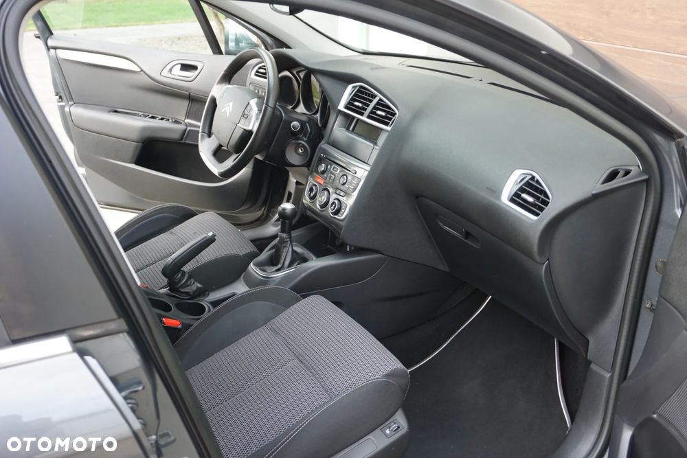 Citroën C4 VTi 120 Selection - 19