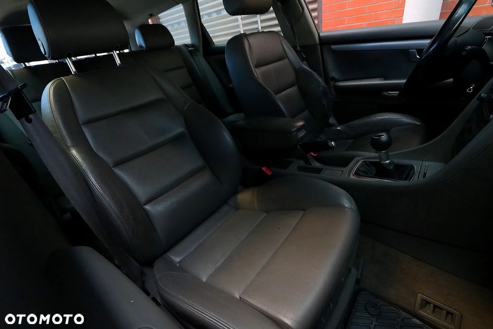 Audi A4 Avant - 29