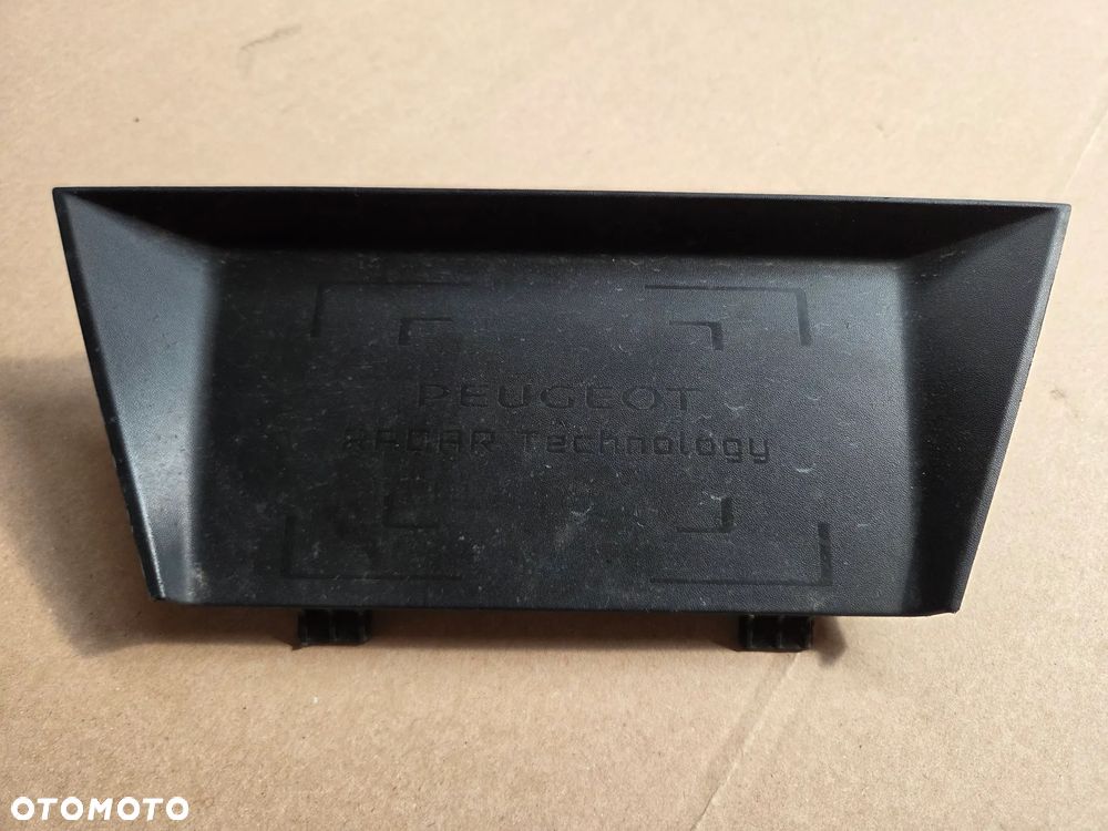 Zaślepka osłona radaru Peugeot 208 II  9823228680 - 1